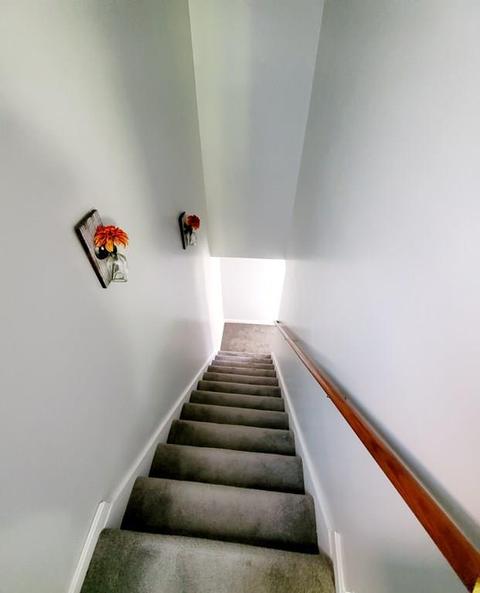 686 Quarry St, Fall River, MA 02723 photo 8