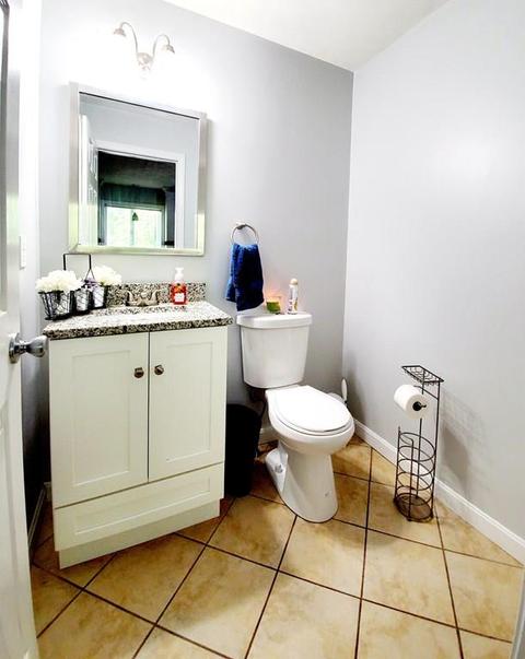686 Quarry St, Fall River, MA 02723 photo 7