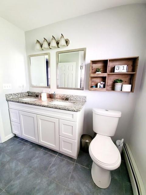 686 Quarry St, Fall River, MA 02723 photo 12