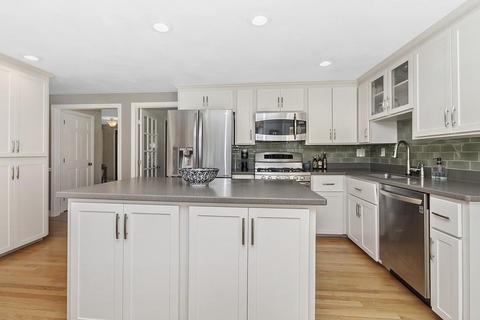 2 Granli Dr, Andover, MA 01810 photo 10