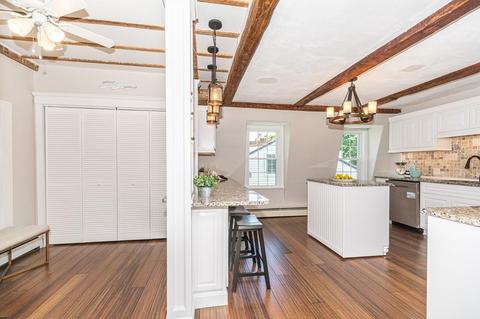 33 Bartlett St #3, Beverly, MA 01915 photo 9