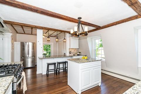 33 Bartlett St #3, Beverly, MA 01915 photo 16
