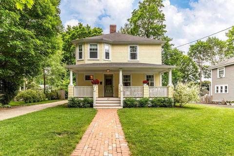 17 Dudley St, Reading, MA 01867 photo 2
