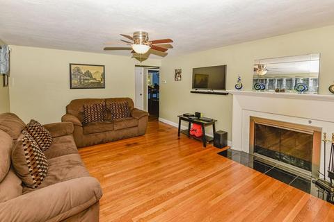 146 Vincent Rd, Dedham, MA 02026 photo 7