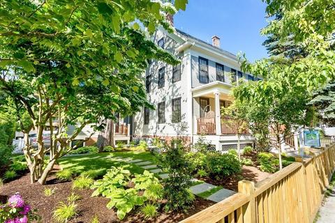 132 Perkins St #1, Somerville, MA 02145 photo 1