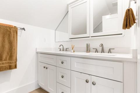 132 Perkins St #1, Somerville, MA 02145 photo 17