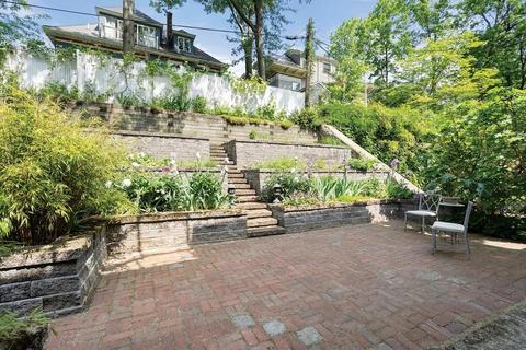 30 Beals St, Brookline, MA 02446 photo 32