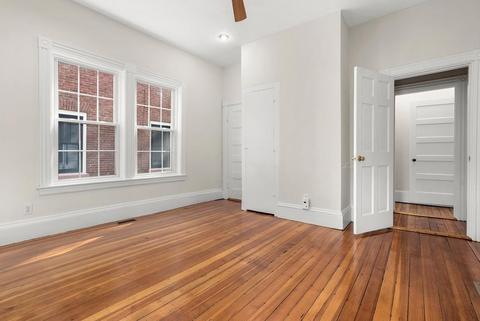 30 Beals St, Brookline, MA 02446 photo 4