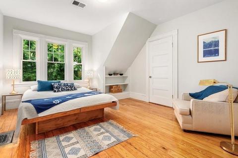 30 Beals St, Brookline, MA 02446 photo 23