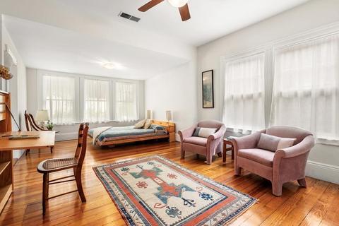 30 Beals St, Brookline, MA 02446 photo 21
