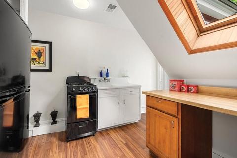 30 Beals St, Brookline, MA 02446 photo 30