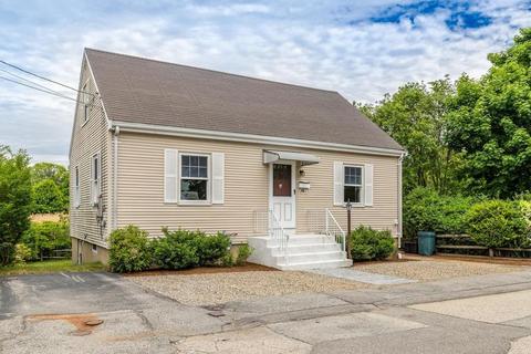22 Abbott Rd, Gloucester, MA 01930 photo 2