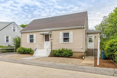 22 Abbott Rd, Gloucester, MA 01930 photo 1