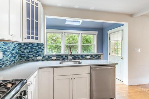 22 Abbott Rd, Gloucester, MA 01930 photo 8