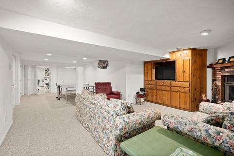 55 Aldridge Rd, Needham, MA 02492 photo 16