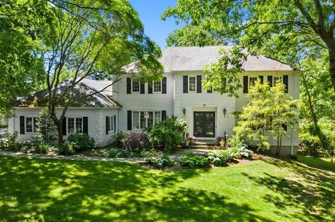 55 Aldridge Rd, Needham, MA 02492 photo 1