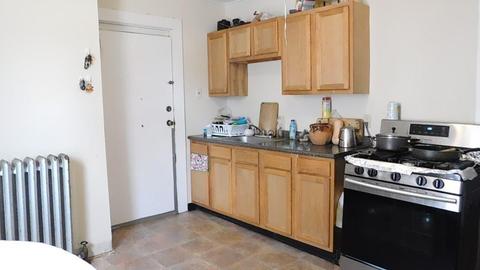 8 Washington St, Springfield, MA 01108 photo 11
