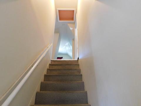 8 Washington St, Springfield, MA 01108 photo 15