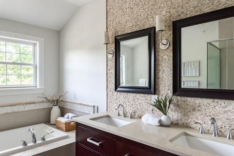 46 Ackers Ave #2, Brookline, MA 02445 photo 16