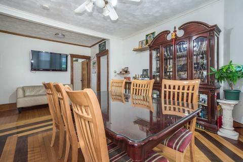 63 Greenwood St, Worcester, MA 01607 photo 4