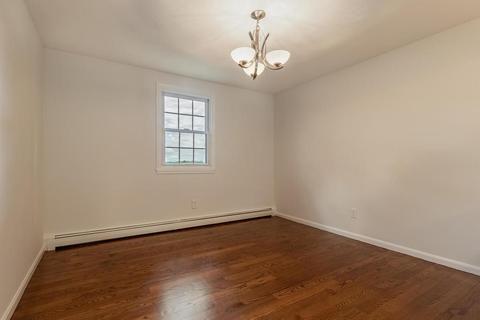 48 Parkview Rd, Reading, MA 01867 photo 12