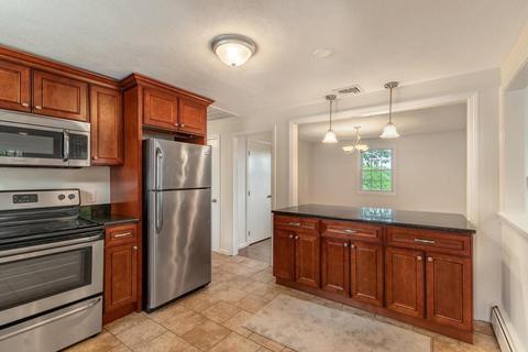48 Parkview Rd, Reading, MA 01867 photo 8
