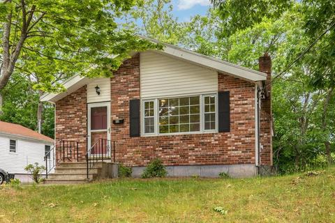 48 Parkview Rd, Reading, MA 01867 photo 1