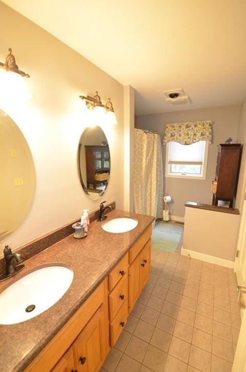 416 Maple St, Franklin, MA 02038 photo 23