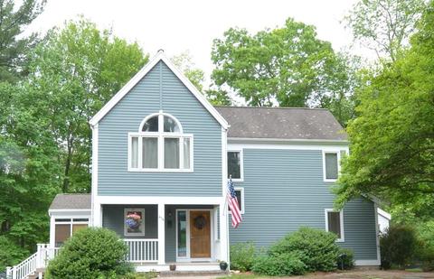 416 Maple St, Franklin, MA 02038 photo 2