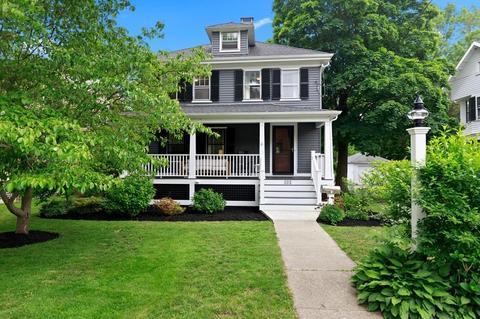202 North St, Hingham, MA 02043 photo 3