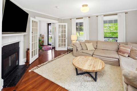 202 North St, Hingham, MA 02043 photo 8