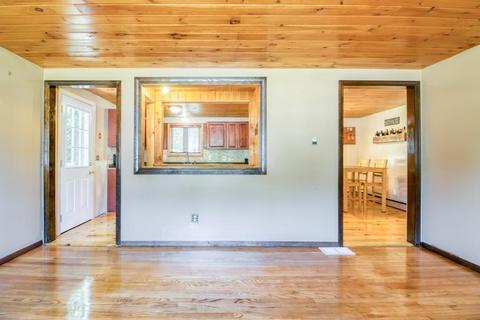 11 Droy Cir, Easthampton, MA 01027 photo 6