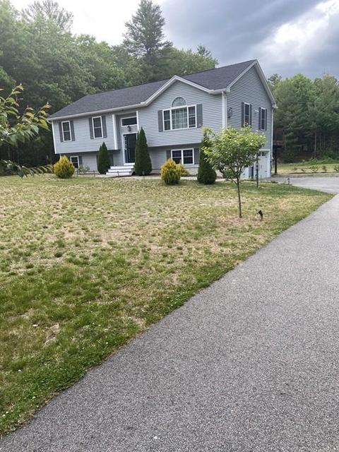 32 Bluff St, Salem, NH 03079 photo 3