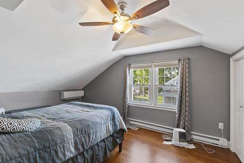 399 Grattan St, Fall River, MA 02721 photo 16