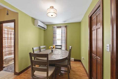 399 Grattan St, Fall River, MA 02721 photo 8