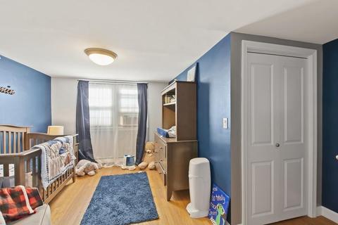 399 Grattan St, Fall River, MA 02721 photo 13