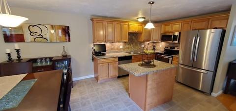 12 Honeysuckle Rd, Worcester, MA 01607 photo 11
