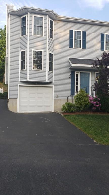 12 Honeysuckle Rd, Worcester, MA 01607 photo 1