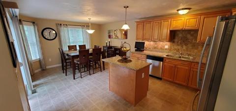12 Honeysuckle Rd, Worcester, MA 01607 photo 12