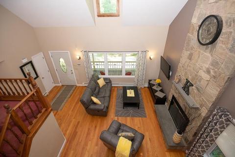 55 Milford St, Upton, MA 01568 photo 32