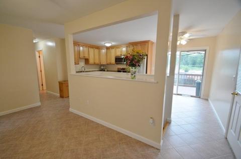 28 Bennett St, Hudson, MA 01749 photo 11