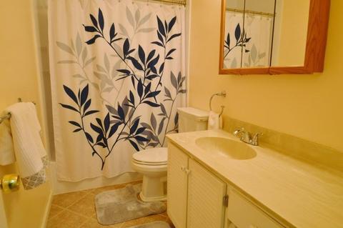 28 Bennett St, Hudson, MA 01749 photo 19