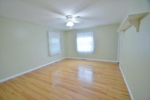 28 Bennett St, Hudson, MA 01749 photo 21