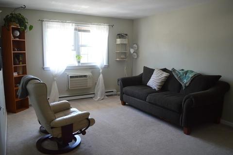 6 Maple Crest Cir #E, Holyoke, MA 01040 photo 8