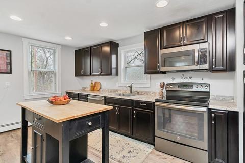 31 Dodge Hill Rd, Sutton, MA 01590 photo 3