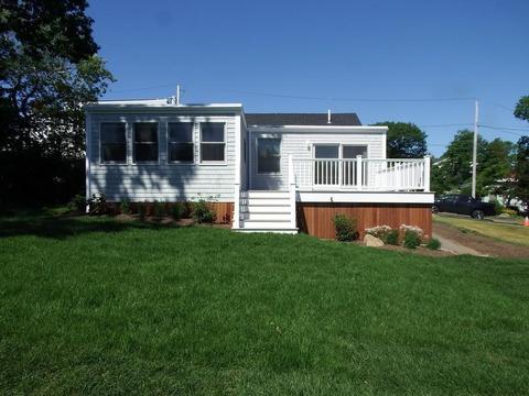 9 Warwick Rd, Gloucester, MA 01930 photo 4