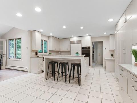 25 Farley Pond Ln, Needham, MA 02492 photo 7