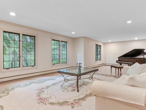 25 Farley Pond Ln, Needham, MA 02492 photo 13