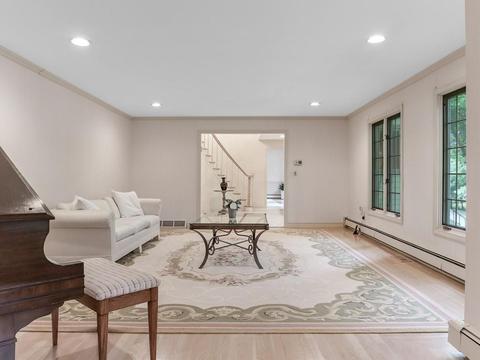 25 Farley Pond Ln, Needham, MA 02492 photo 12