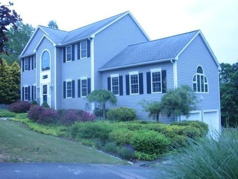 19 Nathan Dr, Clinton, MA 01510 photo 2